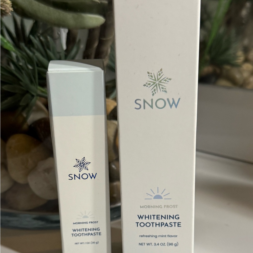 Whitening Toothpaste - Refreshing Mint Flavor
